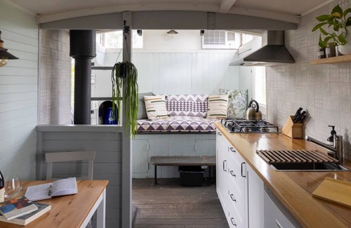Drummond North Other | Big & Little Vine House at Zig Zag Winery
