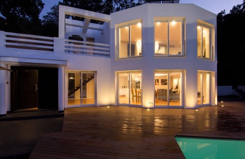 Ojen Villa | Big Modern Villa, with fantastic views of the mountains, heated pool.