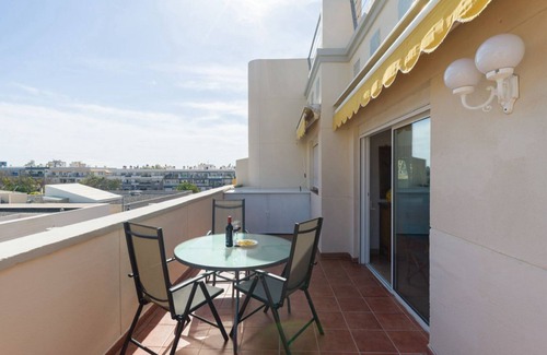 Playa de Mogan Apartment | Big & Quiet Appartment Close To The Beach with Elevator