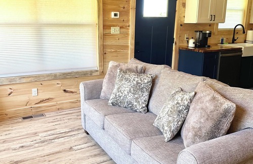 Oneida Cabin | Big Ridge Retreat - Breathtaking Sunset Views