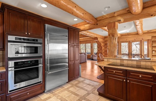 Lake Lure House | Big Rock Lodge - Mr. Lake Lure Vacation Rentals
