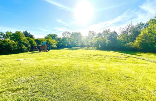 St. John House | Big secluded house close to Chicago and Lake Michigan,