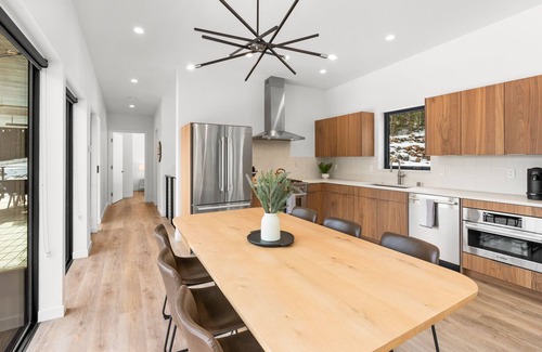 Big Sky House | Big Sky's BRAND NEW Private Beehive Basecamp