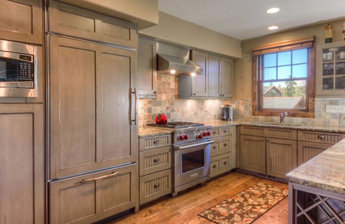 Powder Ridge Cabin | Big Sky Vacation Rentals: PR Manitou 13