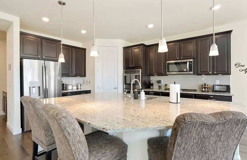 Arvada House | Big Spacious Luxury Retreat Near Boulder & Denver