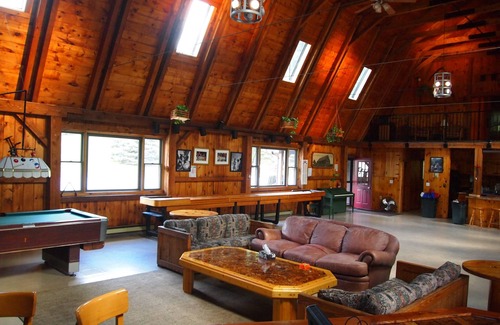 Union Dale House | Big Time Recreation And Entertainment Within A Few Miles Of Elk Mountain