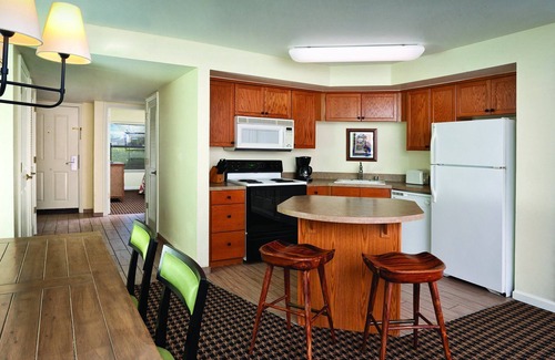 Angels Camp Resort | Big tree country in style!