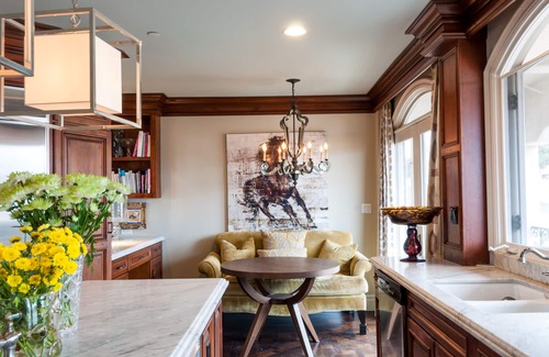The Strand House | BIG VIEWS,ELEGANT,STEPS TO SAND AND TOWN