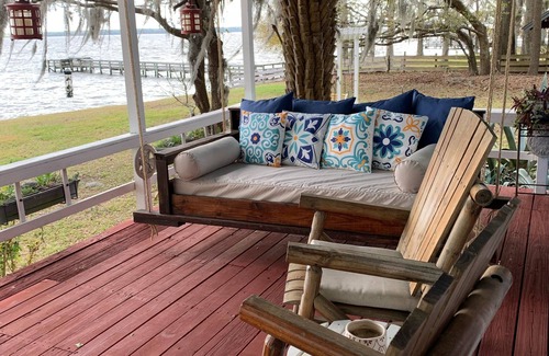Summerton House | Big water lakefront with sunset views, large deck, private dock