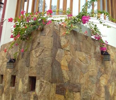 Minuwangoda House | Bigcity Villa - Airport Transit Hotel