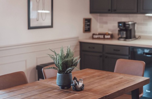 Logan House | Bigfoot's Hideout: A Hocking Hills Escape