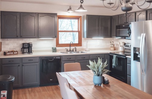 Logan House | Bigfoot's Hideout: A Hocking Hills Escape