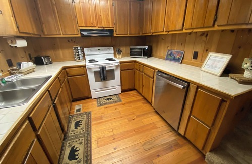 Mineral Bluff Cabin | Bigfoot's River Retreat