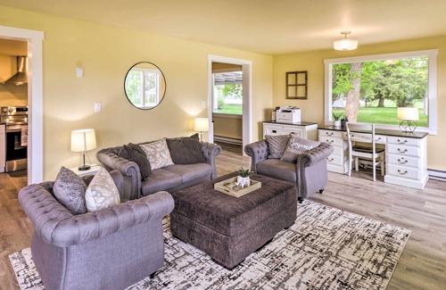 Bigfork House | Bigfork Home w/ Mtn Views - Close to Lake!