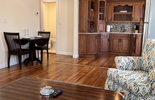 Oneonta Apartment | BigWave 1 -Total reno 1st fl, near ASV & Colleges
