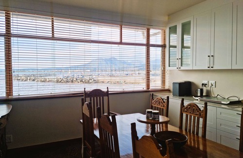 Gordons Bay Central House | 'Bikini Beach Holiday Home' - 4 Bedroom Beachfront Accommodation with Ocean View