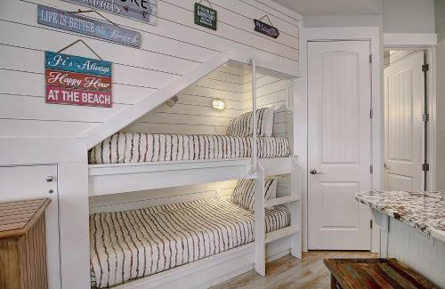 Cinnamon Shore Villa | Billehuset TC 7103