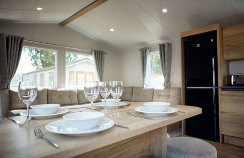 Great Houghton Ski Chalet | Billing Aquadrome Silver 3 Bed Caravan NW47