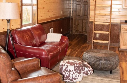 Big Timber House | Billy Creek Cabin- Access to 6,000+ acre ranch!