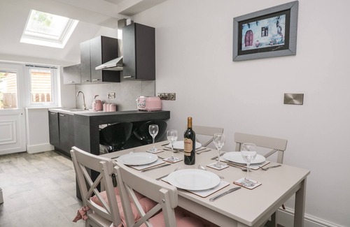 Dearham House | BILLY'S COTTAGE, pet friendly, with a garden in Dearham