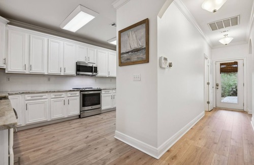 St. Martin House | Biloxi Waterfront House With A View (Downtown Biloxi, Ocean Springs & Keesler)