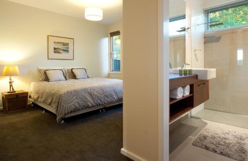 Daylesford House | Bilsons Landing East