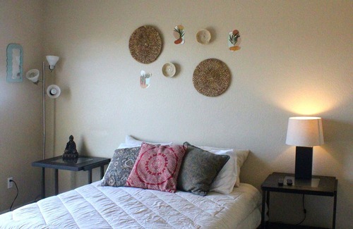 Live Oak House | Biltmore Bliss Charming 3-bedroom house with AC, WiFi