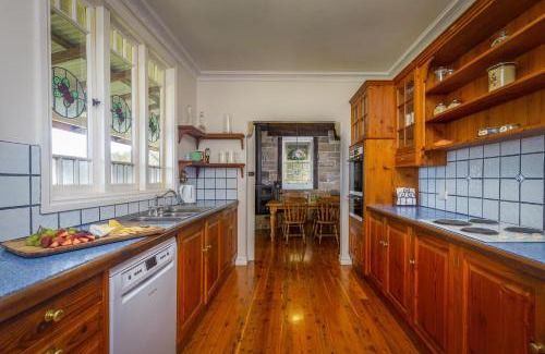 Mount View House | Bimbadeen Mountain Retreat