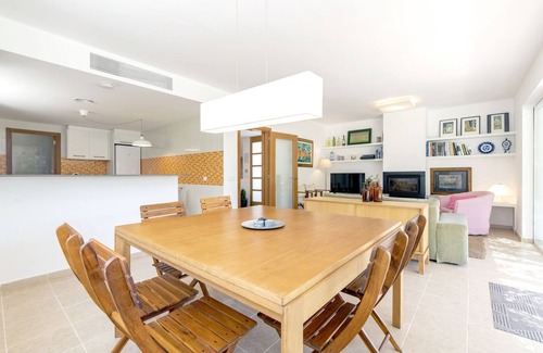 Marina de Son Ganxo Villa | Biniancolla Heura villa with communal pool