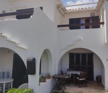 Arenal d'en Castell Apartment | Biniplaya - Apartamento reformado al lado de la playa