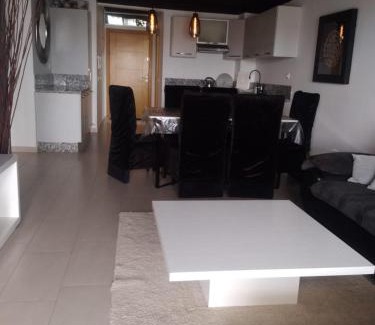 Oulad Khallouf Apartment | Bir jdid