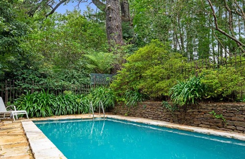 Wentworth Falls House | Birch Garden at Wentworth Falls, a Great place to Escape