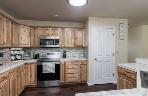 Fairbanks House | Birch Hill Homestay, BIRCH HILL HOMESTAY
