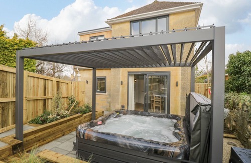 Corsham House | BIRCH HOUSE, pet friendly, character holiday cottage in Corsham