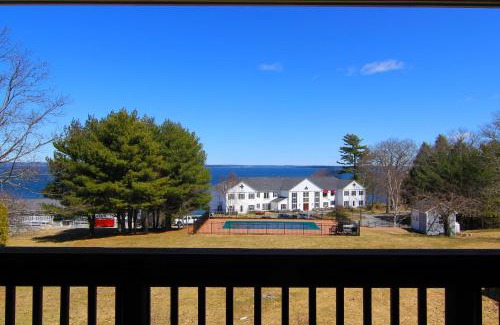 Bar Harbor House | Birch Tree II