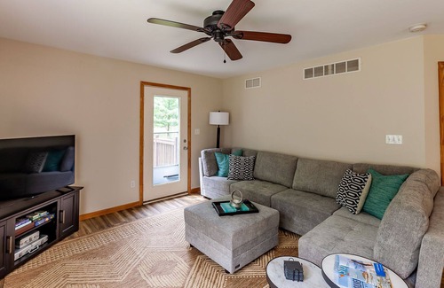 Pentwater House | Birchwood Escape: Silver Lake & Pentwater nearby! Open all year!