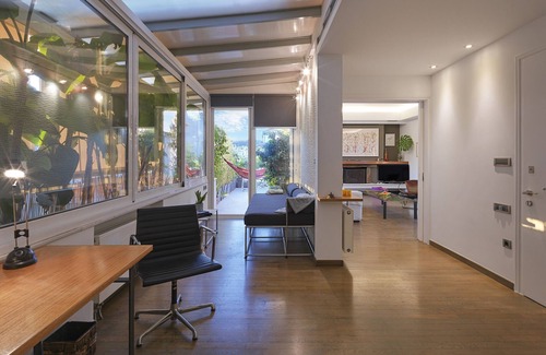 Pangrati Apartment | Bird´s-eye View of Athens