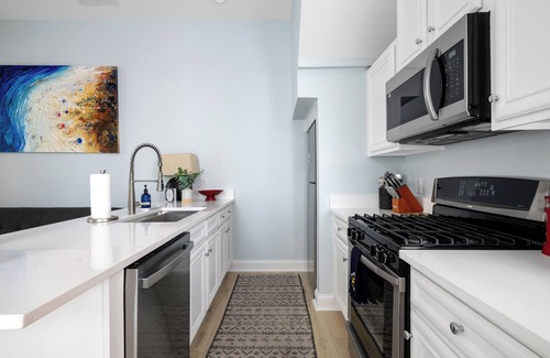 North Charleston House | Bird Song : Recently Renovated in Mixson!