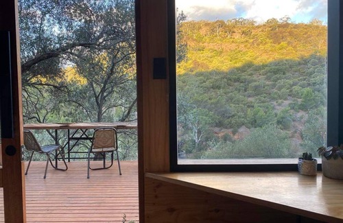 Horsnell Gully House | Bird - the Tiny House in the trees