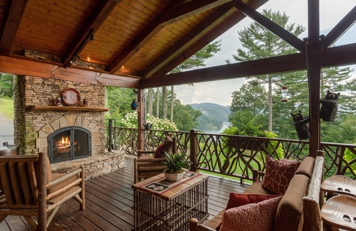 Glenville House | Birds eye view of Lake Glenville and beyond