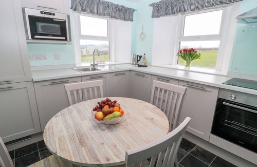 Jedburgh Cottage | Birds Nest