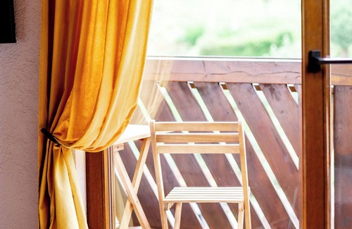 Darstein Apartment | birds-nest holiday home palatian forest balcon wood stove