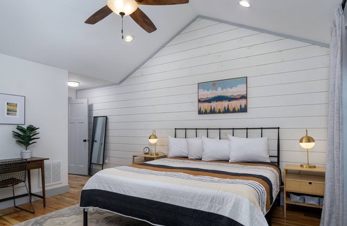 Waynesville Cottage | Birdsong Cottage - Junaluska