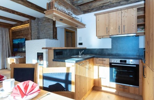 Grossarl House | Birnbaum Chalet Kreuzkogel with swimming lake and garden