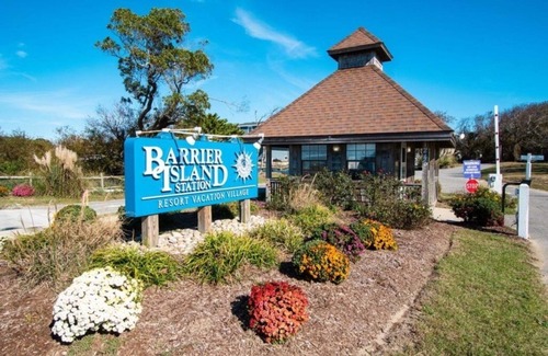 Duck Condo | BIS-Duck Resort - 2BR/2BA - First Floor Unit, Close to Pool and Beach!