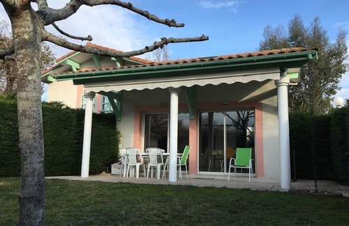 Biscarrosse Apartment | Biscarrosse lac - 2-bedroom villa with garden in Navarrosse