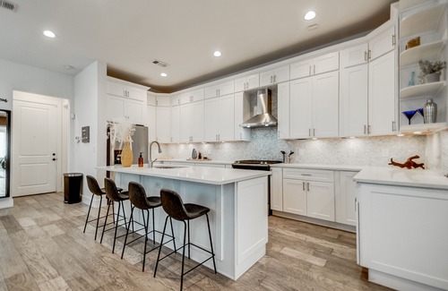 Oak Cliff House | Bishop Arts Abode!