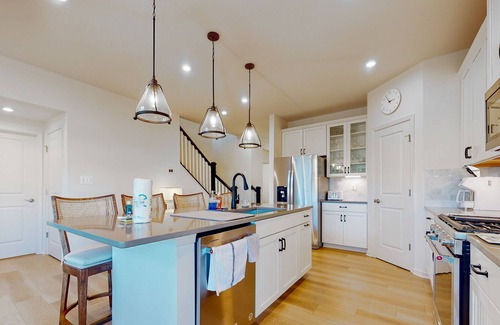 Millville Villa | Bishop's Landing brand new villa with EVC, pond views, outdoor pool, gym, tennis