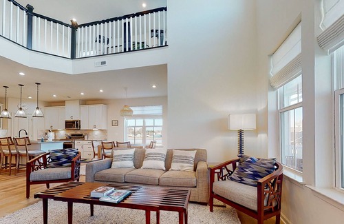 Millville Villa | Bishop's Landing brand new villa with EVC, pond views, outdoor pool, gym, tennis