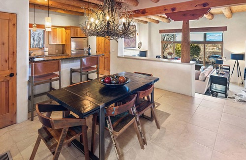 Tesuque House | Bishop's Lodge Villa 44B | Views & Luxury